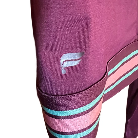 NWT | Fabletics Women's top | Long Sleeve | Size Small - Picture 5 of 6